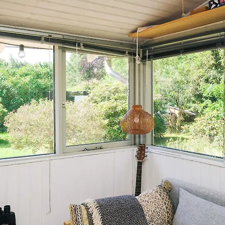 Cozy Retreat In Ellinge Lyng *