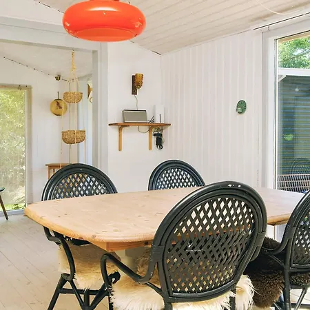 Cozy Retreat In Ellinge Lyng Feriehus