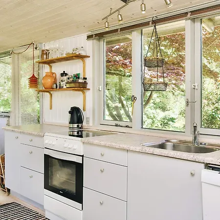 Cozy Retreat In Ellinge Lyng Vig